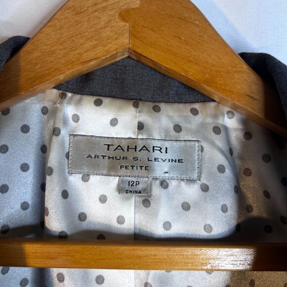 Tahari Arthur S Levine Blazer Single Breasted Career Feminine Gray Size 12P - Picture 8 of 10